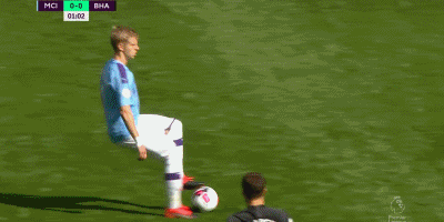 卡尔是否该去踢世界杯？里贝里：足球中没有“太早”这一说法（里贝里力挺卡尔出征世界杯：足球从无“太早”一说）